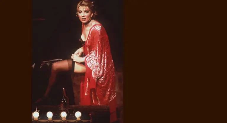 fuer-ihre-Darstellung-der-Sally-Bowles-in-dem-Musical-Cabaret