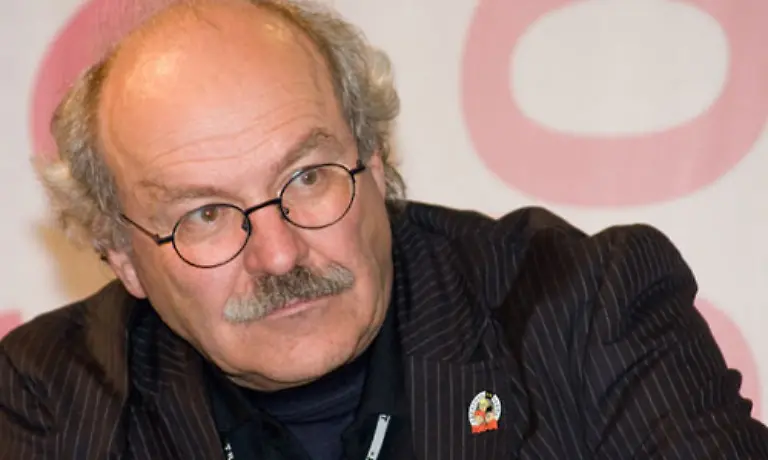 Doch-der-Westberliner-Werbefachmann-Klaus-D-Schleiter-rettete-das-Heft-buchstaeblich-in-letzter-Sekunde-und