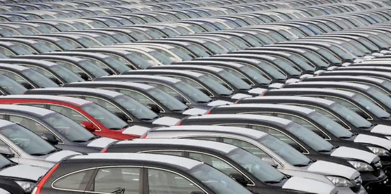 133-und-die-Nachfrage-nach-Autos-Elektronik-und-Maschinen-Made-in-Japan-ist-dramatisch-zurueckgegangen