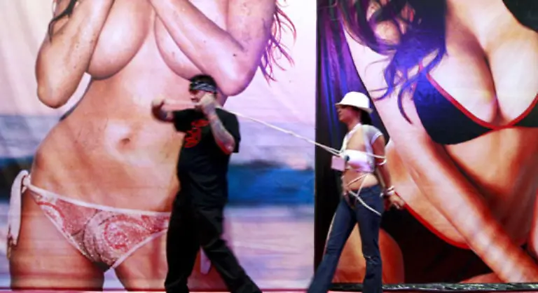 Nackte-Haut-ist-aus-der-Werbung-von-heute-nicht-mehr-wegzudenken