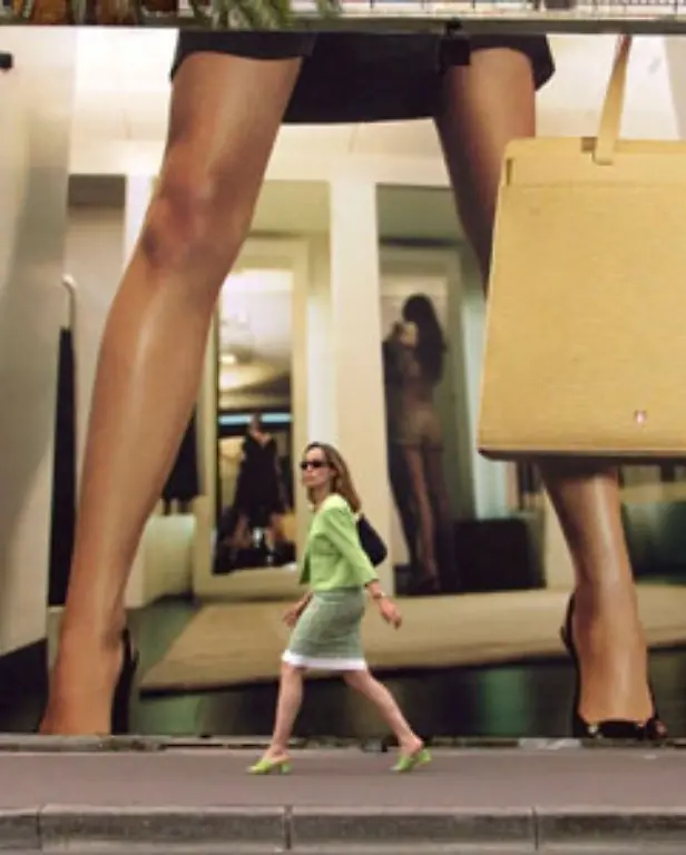 So-lockt-man-in-Cannes-zum-Shoppen