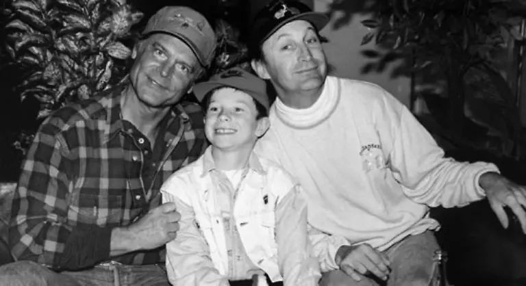 Der-blonde-Pruegler-mit-den-stahlblauen-Augen-der-eigentlich-Mario-Girotti-heisst-hat-als-Junge-sogar-ein-paar-Jahre-in-Deutschland-gelebt