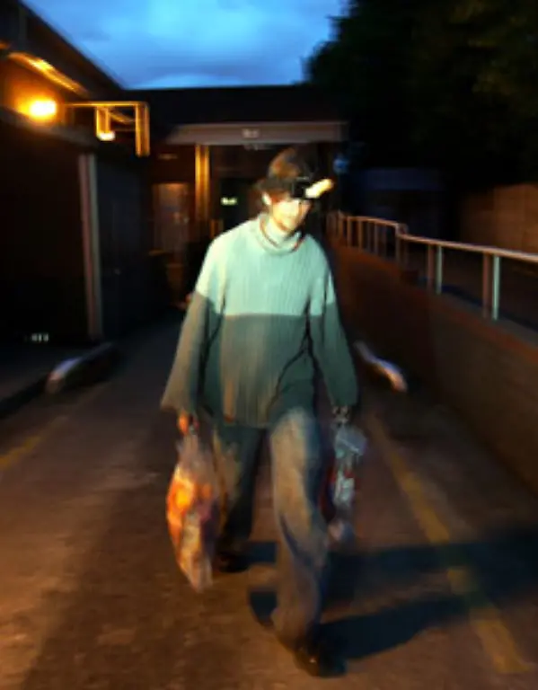 Vieles-ist-noch-originalverpackt-und-noch-nicht-abgelaufen-Hygienische-Bedenken-haben-Freeganer-nicht-Vieles-was-sie-im-Muell-finden-koennten-sie-sich-regulaer-im-Supermarkt-gar-nicht-leisten