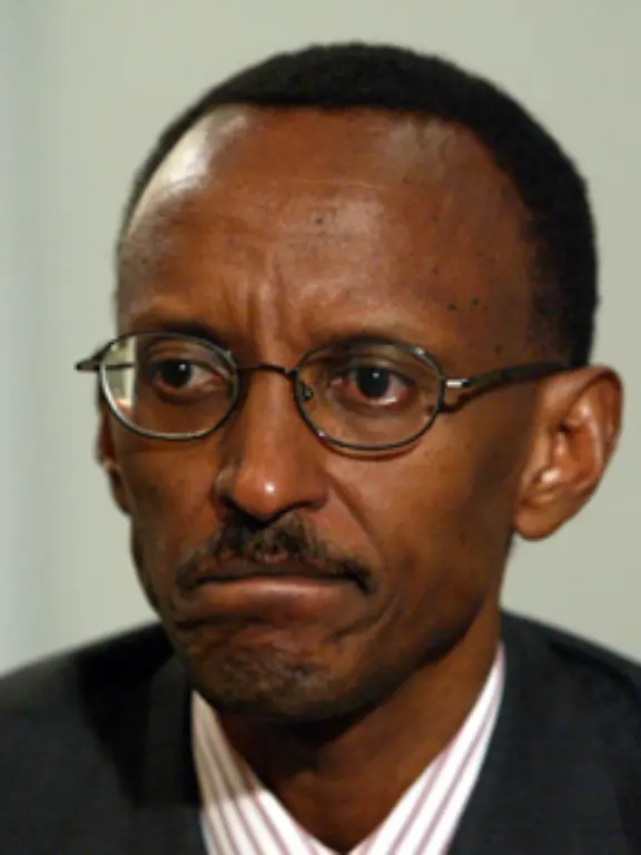 Praesident-ist-Paul-Kagame-der-ehemalige-Anfuehrer-der-Tutsi-Rebellen-der-RPF