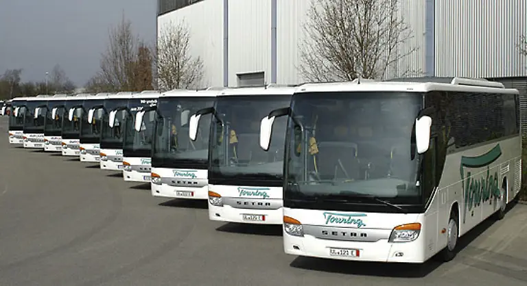 Die-Marktfuehrerschaft-mit-den-Marken-Mercedes-Setra-und-Orion-im-Bereich-ueber-acht-Tonnen-wurde-erfolgreich-verteidigt