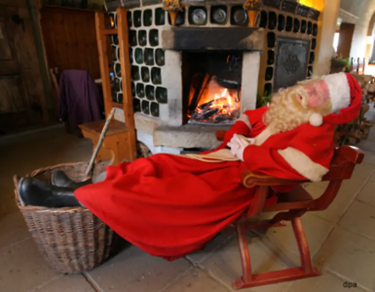 Muedigkeit-ein-verlangsamter-Herzschlag-und-eine-heisere-Stimme-sind-typische-Symptome-dieses-Mangels