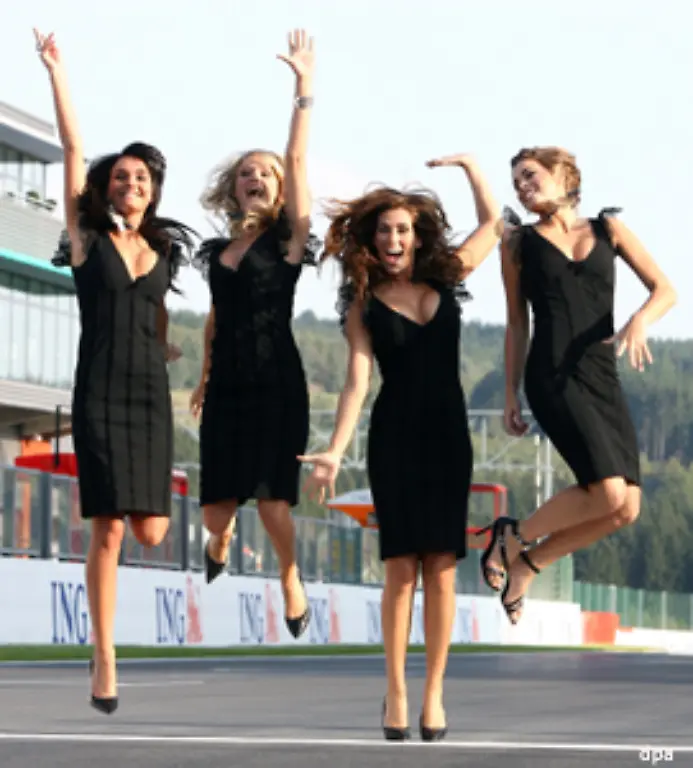 Oestrogen-liefert-den-groessten-Beitrag-zur-weiblichen-Sexualentwicklung-und-sorgt-fuer-das-typisch-weibliche-Erscheinungsbild