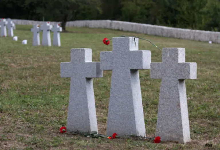 Die-Lebensdauer-von-Hormonen-ist-uebrigens-kurz-Manche-existieren-nur-einige-Sekunden-andere-siebe-Tage