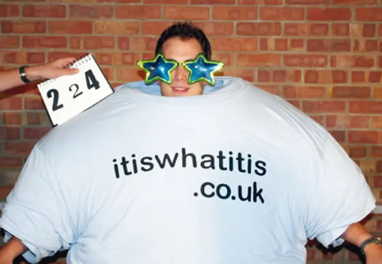 Charlie-Williams-GB-insgesamt-224-T-Shirts-an