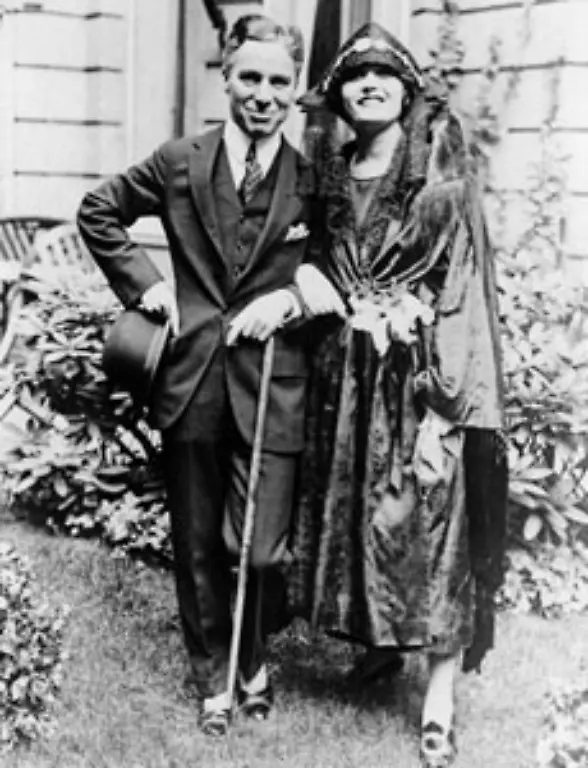 In-der-Oeffentlichkeit-wird-Chaplin-nach-diesem-Film-scharf-angegriffen-Bisher-sind-es-vor-allem-seine-Affaeren