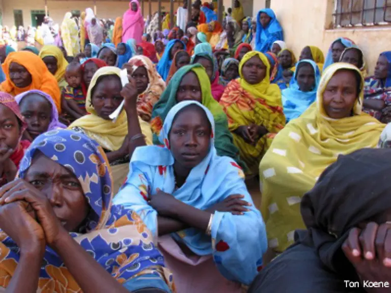 Allein-in-der-Darfur-Region-im-West-Sudan-sind-Hunderttausende-auf-der-Flucht