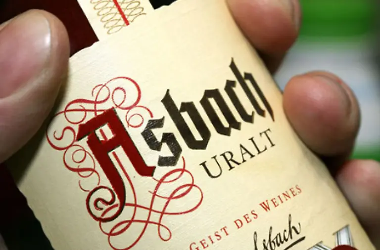 Gereimt-wurde-wie-heute-nur-noch-auf-Familienfeiern-Pril-Braucht-man-da-viel-oder-Wenn-einem-also-Gutes-widerfaehrt-das-ist-schon-einen-Asbach-Uralt-wert