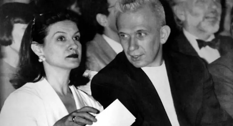 Der-Film-wurde-mit-dem-Prix-de-l-Age-d-Or-ausgezeichnet