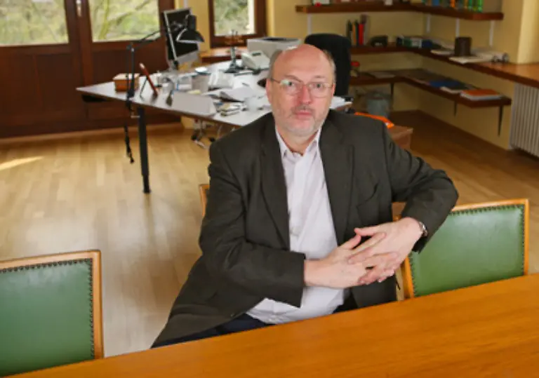 Grzimek-war-der-erste-der-erkannt-und-gefordert-hatte-dass-die-Afrikaner-selbst-ihre-Natur-schuetzen-muessten-erzaehlt-Manfred-Niekisch-Nachfolger-Grzimeks-als-Direktor-im-Frankfurter-Zoo-und-Professor-fuer-internationalen-Naturschutz