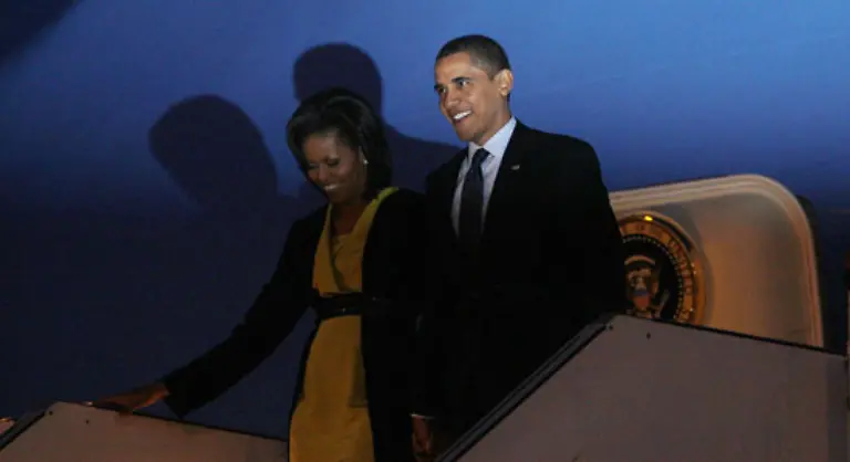 31-Maerz-Barack-und-Michelle-Obama-treffen-in-London-ein