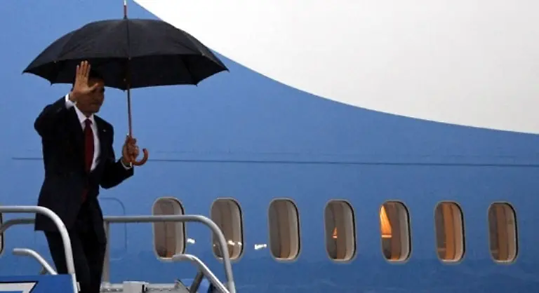 6-April-Obama-landet-in-Istanbul