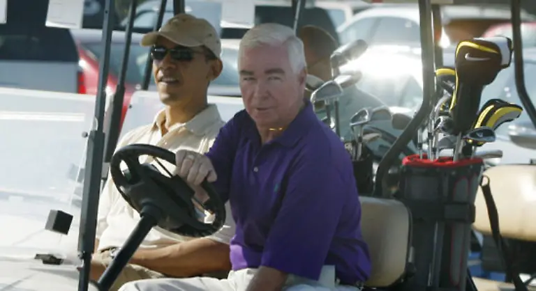 26-April-Obama-spielt-auf-dem-Air-Force-Base-Golf-Kurs-eine-Runde-Golf