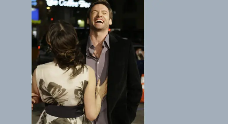 Einem-Laecheln-das-das-Gegenueber-sprachlos-macht