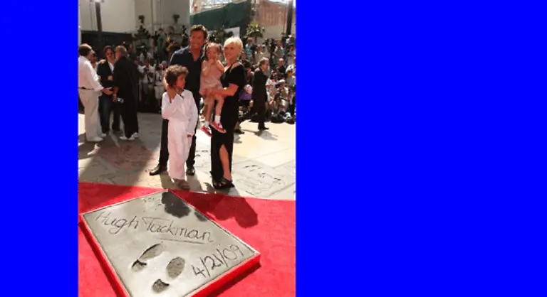 Ja-aeh-Mr-Jackman-was-sagen-denn-Ihre-Kinder-dazu-dass-Sie-so-einen-Action-Hero-verkoerpern