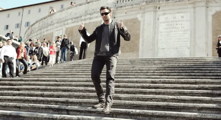 Zu-jeder-Tages-und-auch-Nachtzeit-genauer-gesagt-alle-drei-Stunden-hat-Jackman-gegessen-um-sich-diesen-unglaublichen-Koerper-anzutrainieren