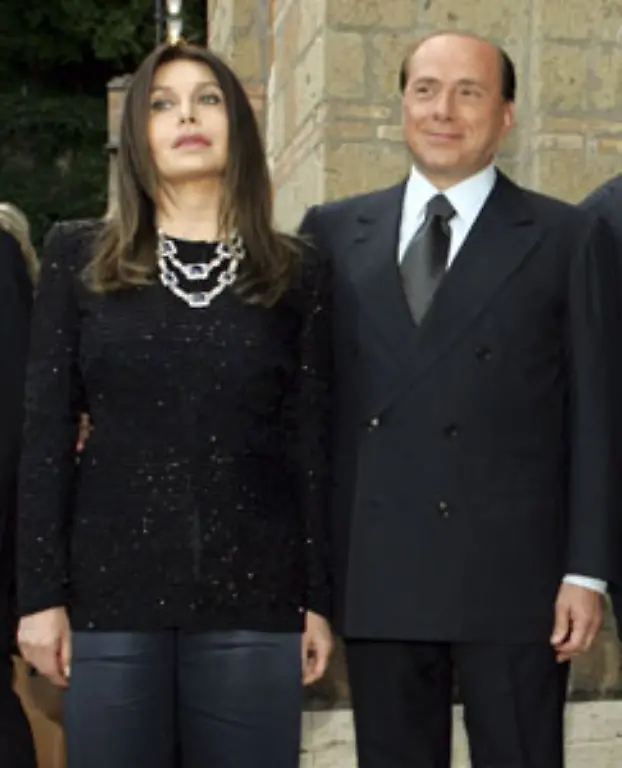 Dabei-scheint-die-italienische-Prima-Donna-am-oeffentlichen-Rosenkrieg-Gefallen-gefunden-zu-haben