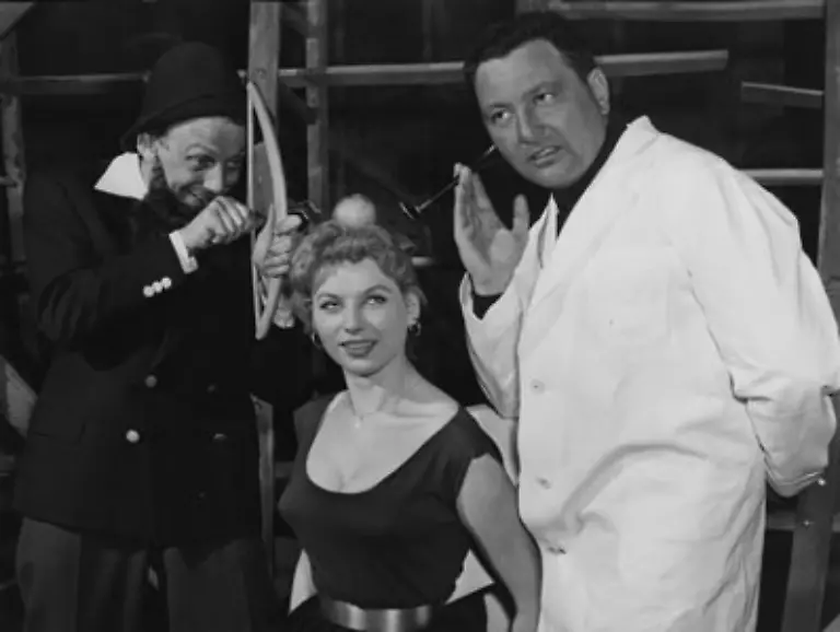 Beide-waren-in-den-50er-Jahren-ein-unzertrennliches-und-populaeres-Film-Komikerpaerchen-zum-Beispiel-im-Wirtshaus-im-Spessart