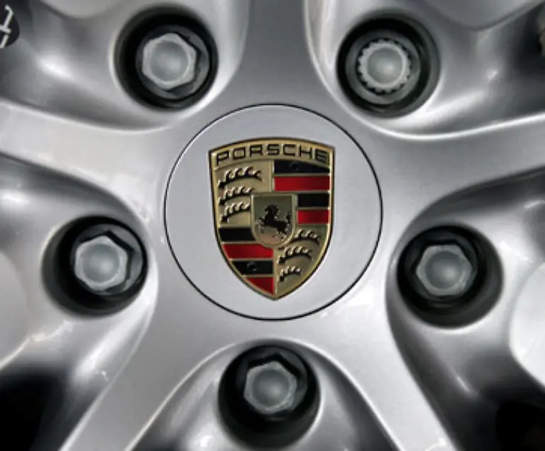 24-Maerz-2007-Porsche-stockt-seinen-Anteil-an-VW-auf-knapp-31-Prozent-auf-Der-Sportwagenbauer-plane-aber-keine-Komplettuebernahme-heisst-es