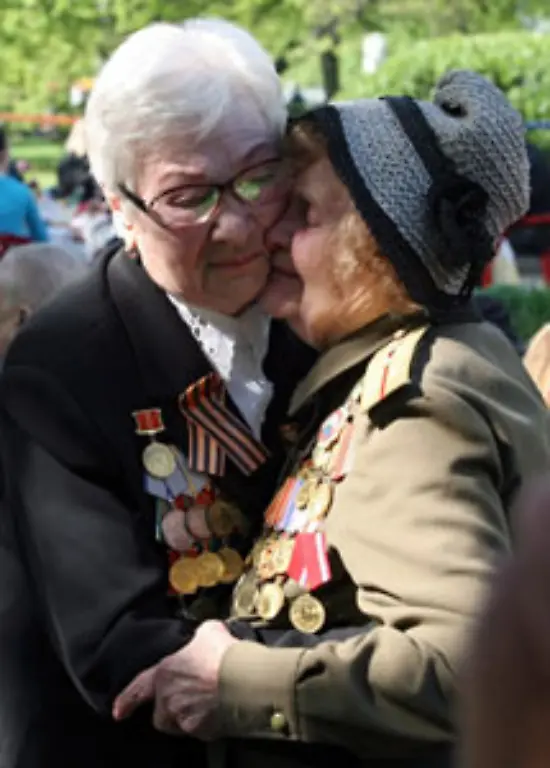 Rund-8-7-Millionen-Soldaten-der-Sowjetarmee-sind-im-Zweiten-Weltkrieg-ums-Leben-gekommen