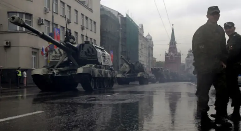 Allein-in-Moskau-hatten-die-Ordnungskraefte-mehr-als-5000-Polizisten-und-Soldaten-eingesetzt