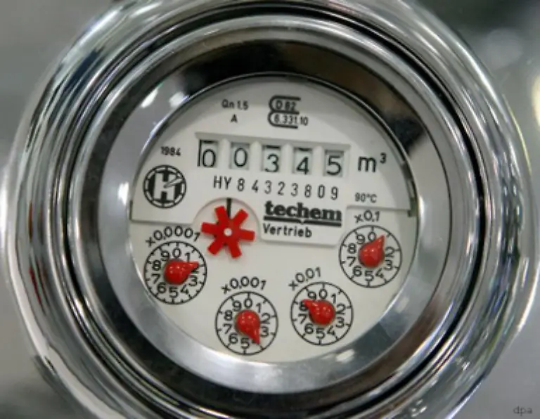 Heizkosten-muessen-zu-mindestens-50-Prozent-verbrauchsabhaengig-erfasst-werden-Wenn-Wasserzaehler-installiert-sind-und-Muellkosten-getrennt-nachgewiesen-werden-koennen-muessen-auch-diese-Posten-nach-Verbrauch-berechnet-werden