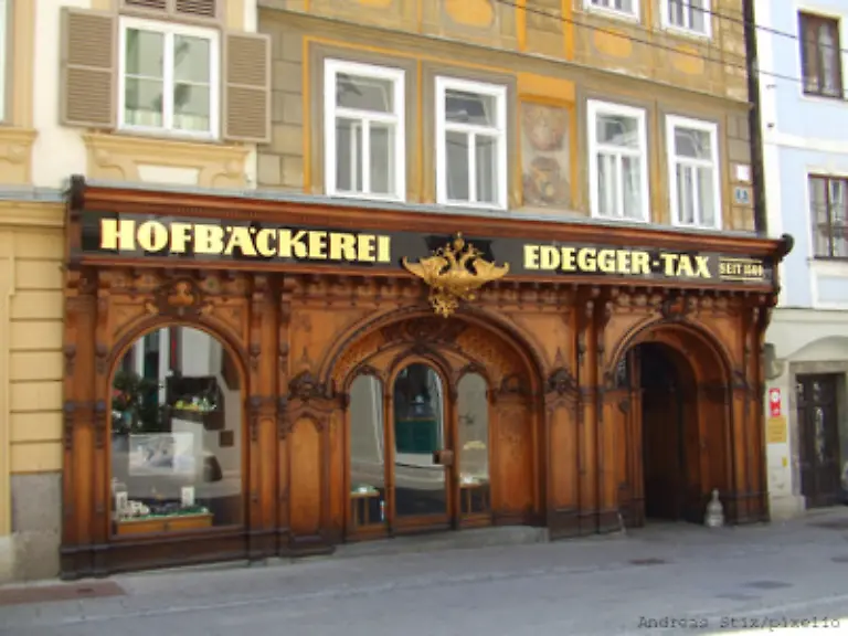 6-Gewerberaeume-Befinden-sich-Gewerberaeume-im-Haus-muss-das-bei-der-Abrechnung-gesondert-beruecksichtigt-werden-Gewerbliche-Mieter-zahlen-hoehere-Betriebskosten-als-Privatpersonen