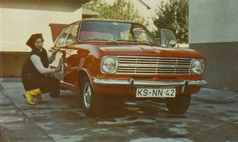 Als-Einkaufswagen-diente-spaeter-dieser-B-Kadett-Zahlreiche-Opel-Modelle-folgten-als-Dienst-und-Privatwagen