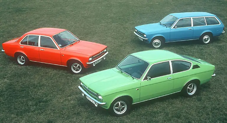 Wolfgang-M-uebernahm-als-junger-Mann-einen-weissen-Kadett-C-mit-roten-Sitzen-von-einer-aelteren-Dame-Das-Aussehen-behagte-ihm-zunaechst-gar-nicht-Doch-der-Wagen-war-absolut-verlaesslich-und-er-gewoehnte-sich-an-ihn-Heute-bereut-er-dass-er-ihn-nicht-mehr-hat