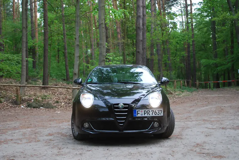 Alfa-Romeo-Mito-26-04-2009-19-29-56