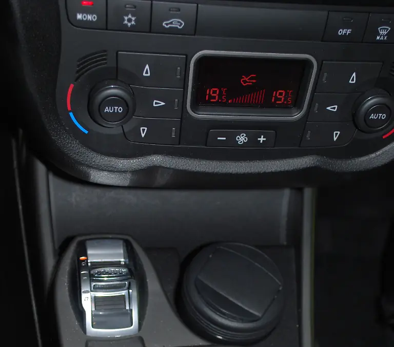Alfa-Romeo-Mito-26-04-2009-19-35-30