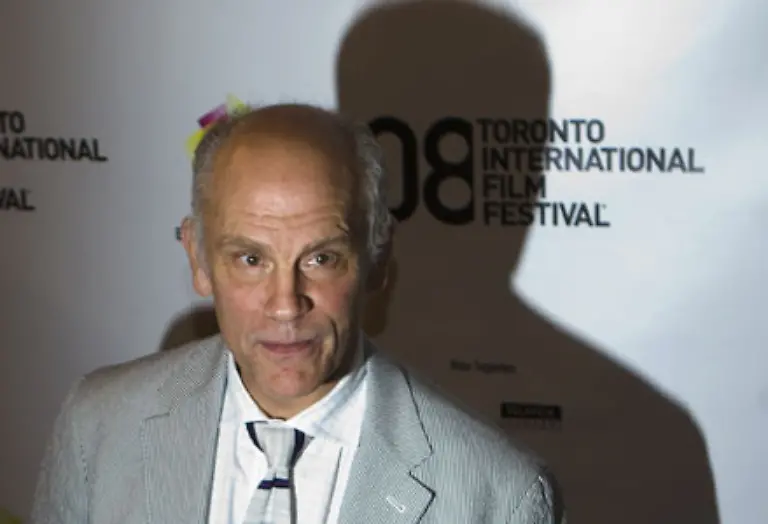 Auch-Hollywood-Star-John-Malkovich-133