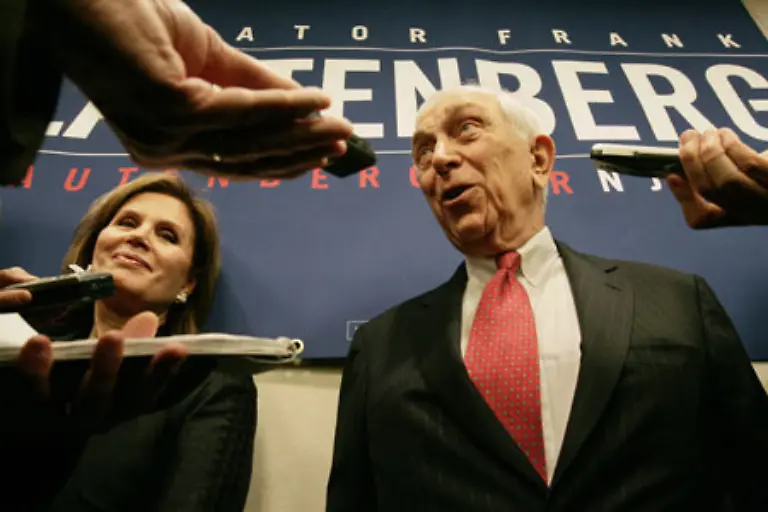 Ebenso-wie-der-demokratische-Senator-des-US-Bundesstaats-New-Jersey-Frank-Lautenberg-133