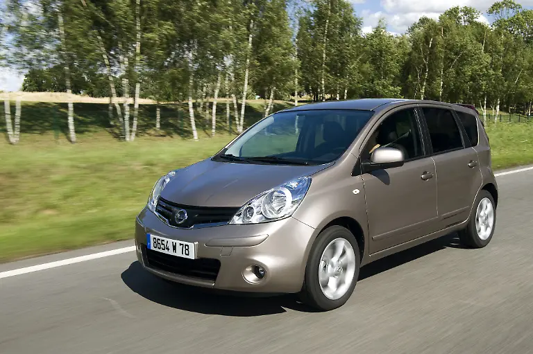 Nissan-Note-1
