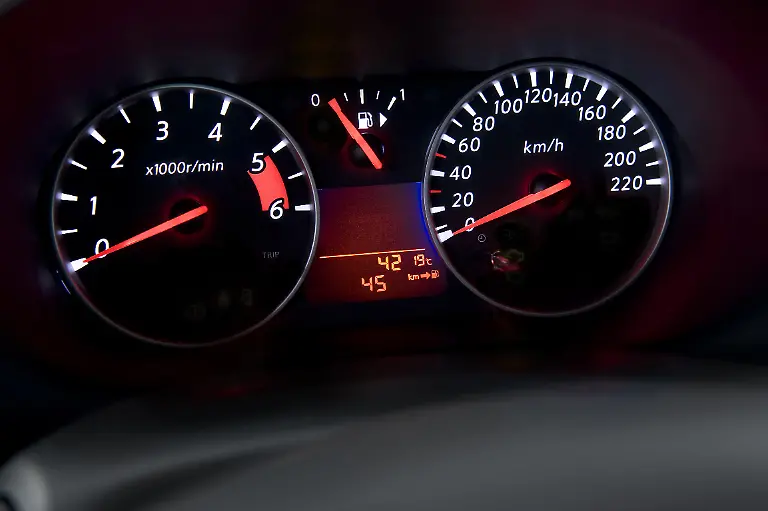 Nissan-Note-7