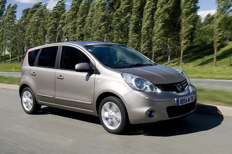 Nissan-Note-11