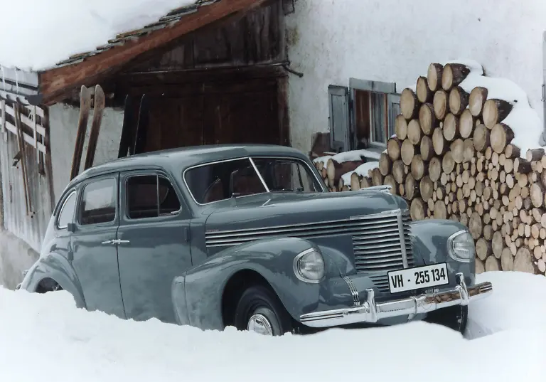 03d-Opel-Kapitaen-1938