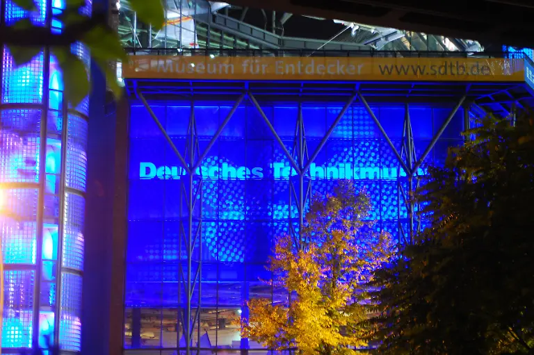 Festival-of-Lights-2009-17-10-2009-21-48-22