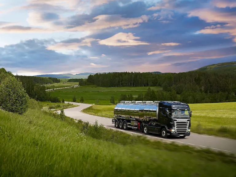 153779-highres-09578-032