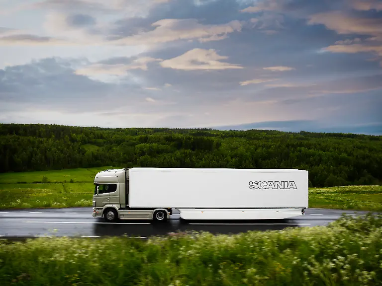 153783-highres-09579-034