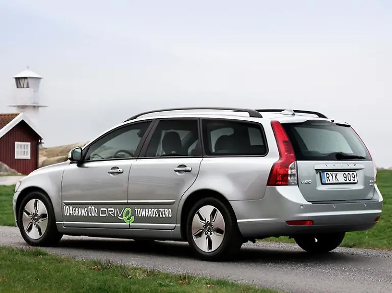 Volvo-V50-DrivE