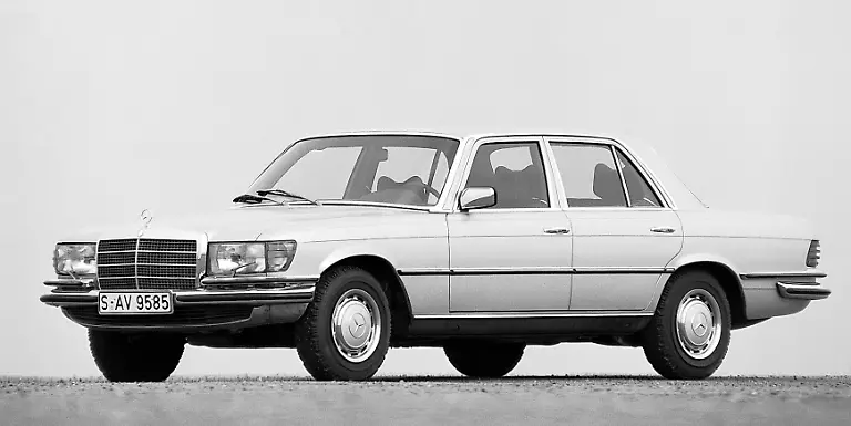 486911-851388-3480-1745-88710674079-17