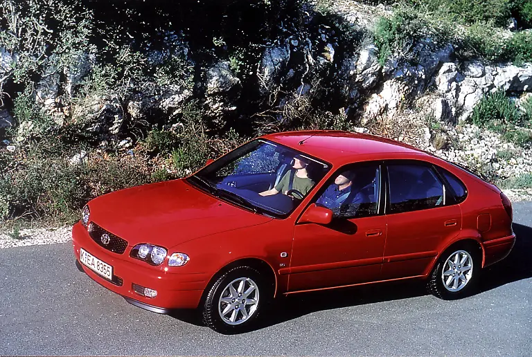 Toyota-Corolla-Linea-Sol-Limited-143