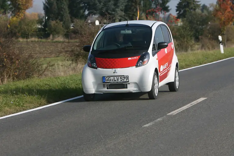 Mitsubishi-i-Miev-003