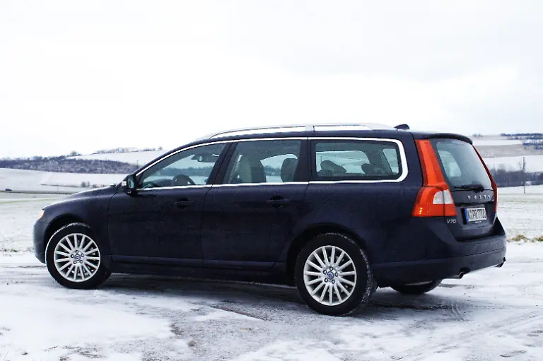 Volvo-V70-D5-2010-01-04-22-55-52