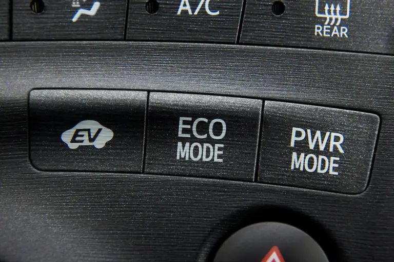 Toyota-Prius-PRI-DPL-151-09-DET-15171